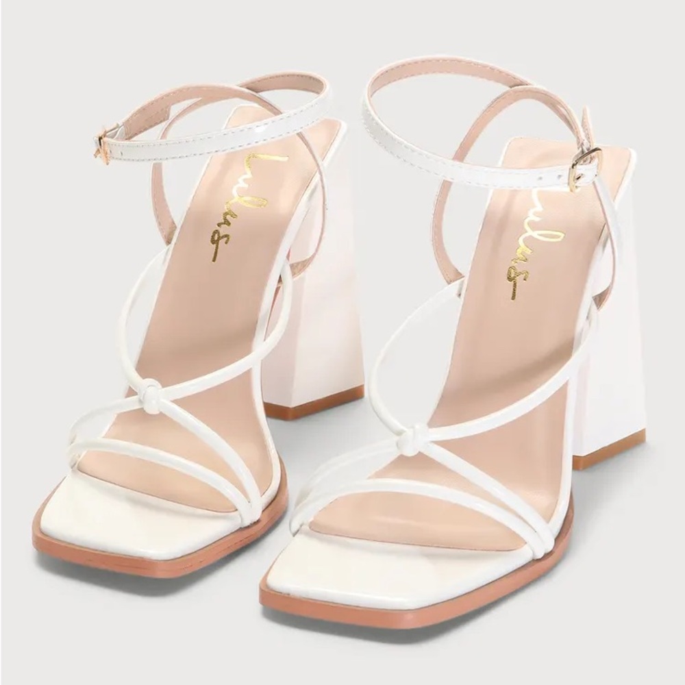 Lulus White Strappy Block Heel‎ Sandals EUC - Picture 3 of 8